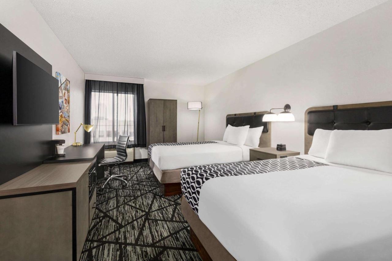 Hotel La Quinta By Wyndham Cleveland Airport West North Olmsted